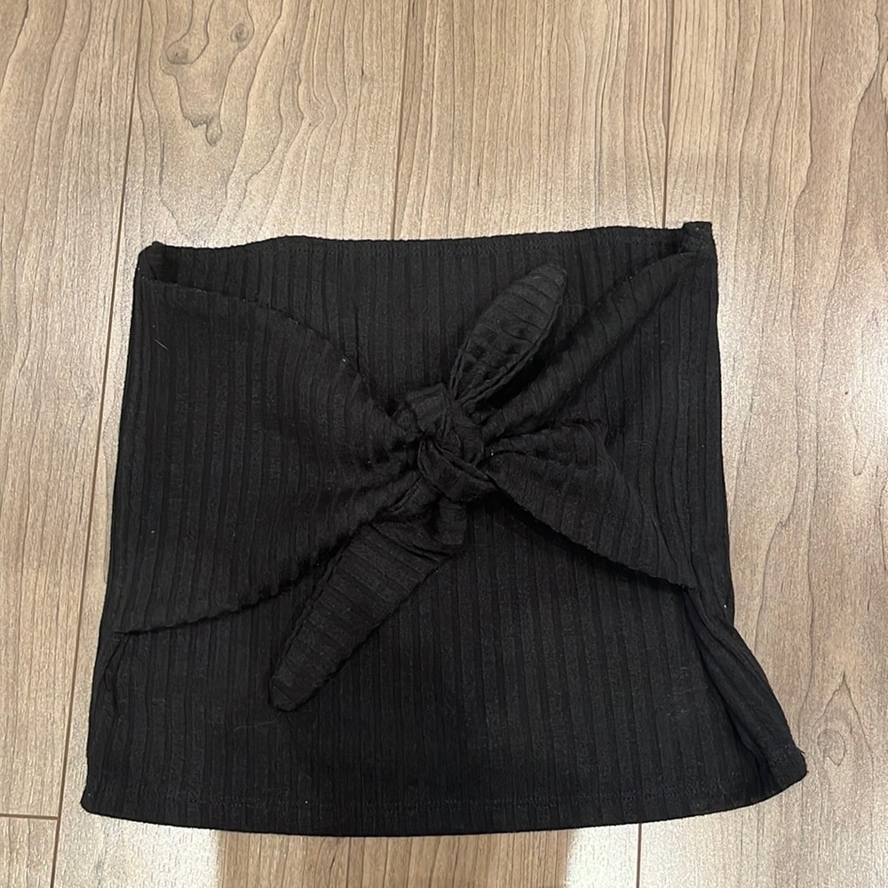 Wild Honey ribbed crop top
